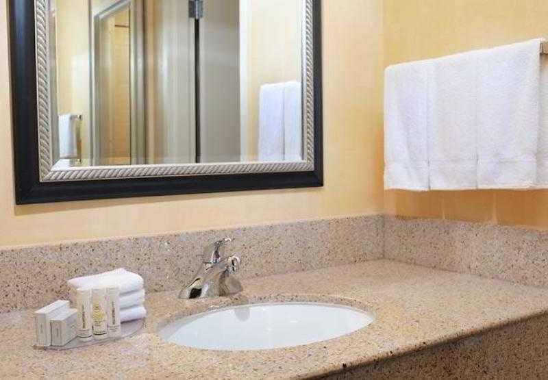 Courtyard By Marriott Oklahoma City Airport Luaran gambar